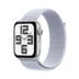WATCH SE (2022) 44mm GPS Aluminiumgehäuse Silber Sport Loop Blaue Wolke